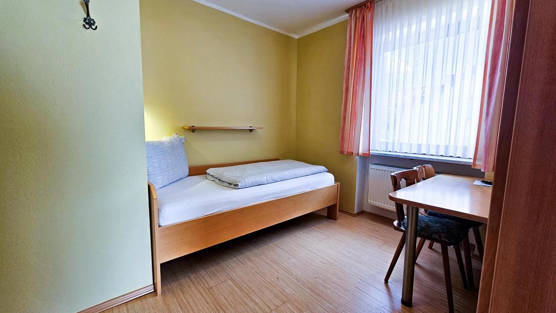 Mini-hôtel Gasthof Geier Worth an der Donau